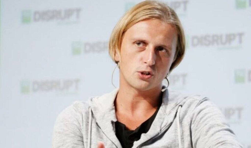 Revolut opens virtual branch in Greece March 31 – Central bank demands