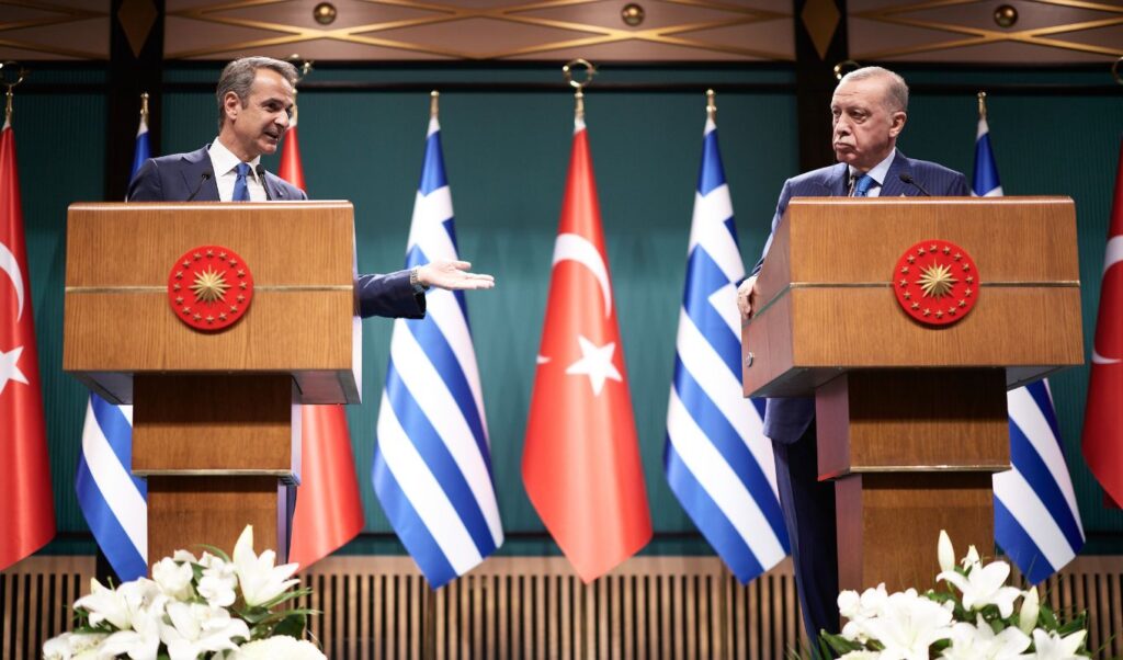 Mitsotakis-Erdogan meeting amid Aegean tensions: Turkey sends harsh message