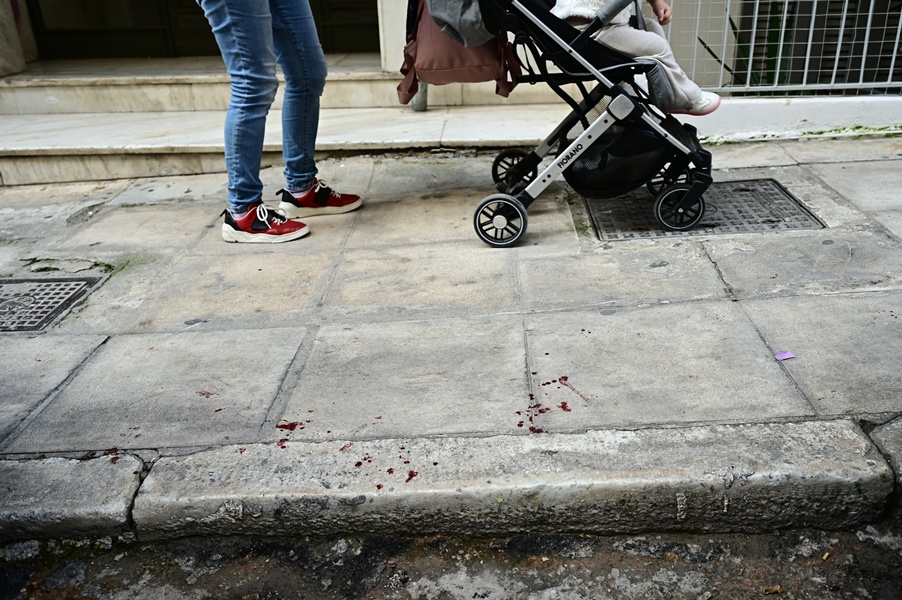 agios-pantelehmonas-maxairwmenos-mathitis6879255