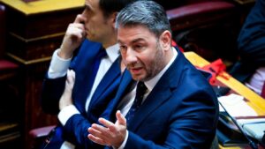 Androulakis: Peace can only be achieved through diplomacy and international law