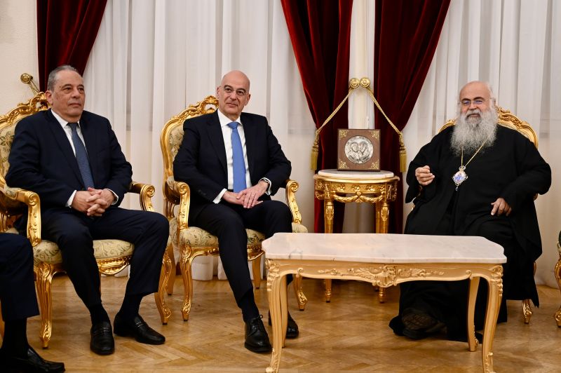 dendias-kypros-ellada-stirixi-2