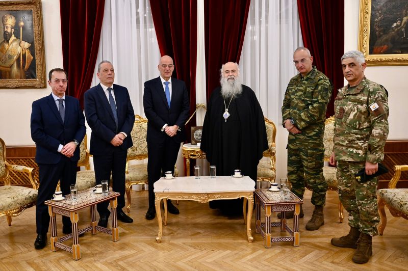 dendias-kypros-ellada-stirixi-3