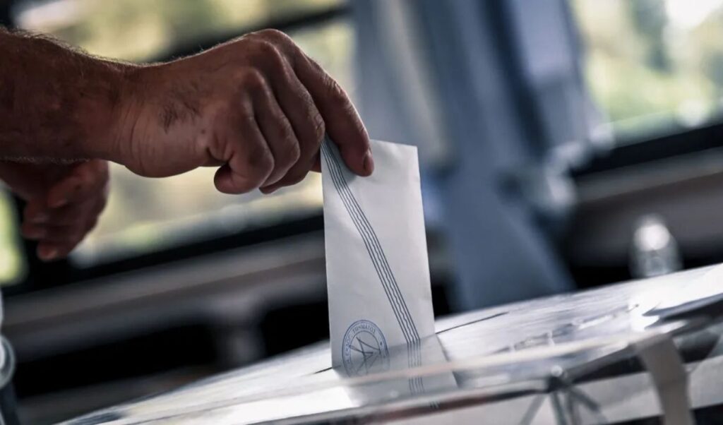 GPO Poll: New Democracy rises to 31.4%, PASOK second – Middle East war divides Greek voters
