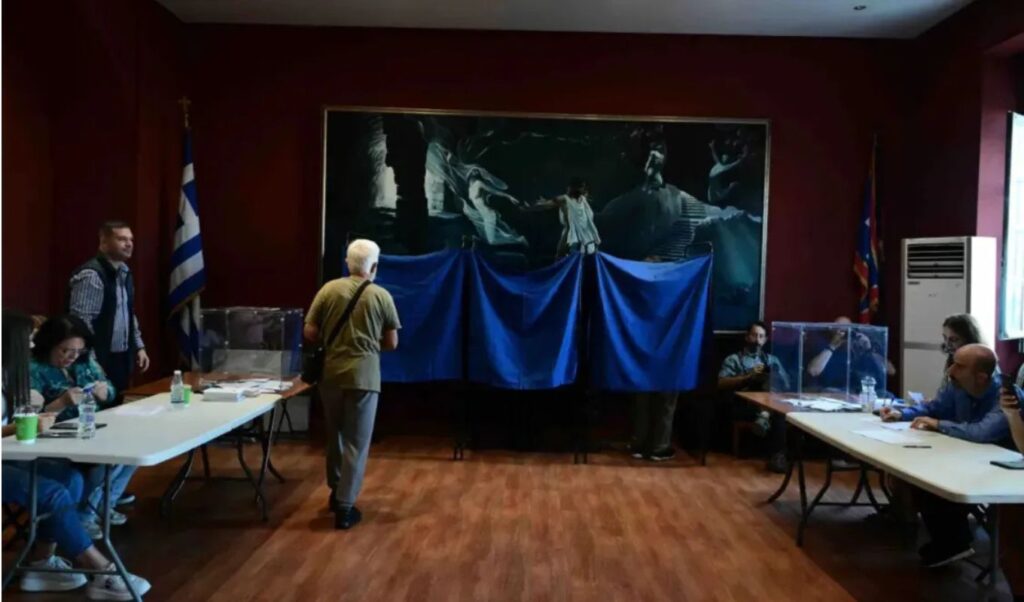 Opinion Poll: New Democracy rises above 32% amid Middle East war