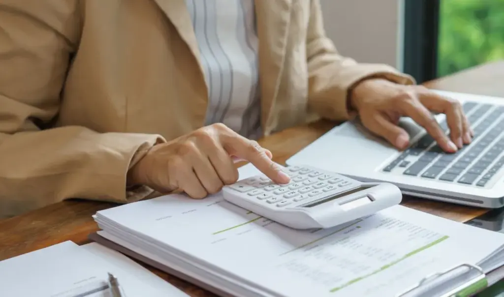 Tax return platform opens for 6.6 million Greek taxpayers