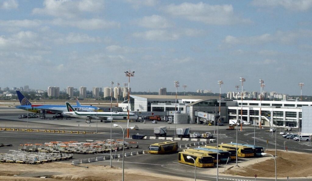 Iran: Revolutionary Guards claim missile strikes on Ben Gurion Airport