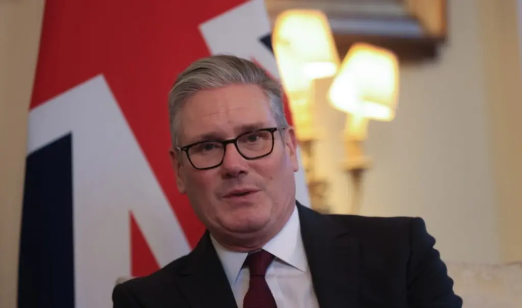 Starmer: Sending HMS Dragon destroyer to Cyprus with anti-drone helicopters