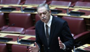 PASOK: Nikos Androulakis proposes Paris Koukoulopoulos for parliament vice presidency