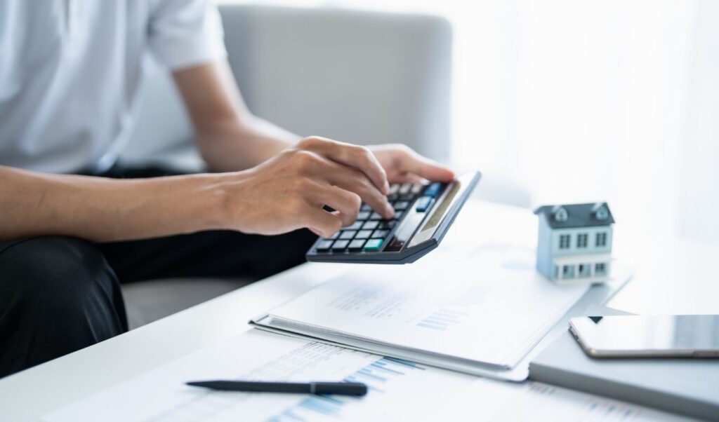 Government activates four tax cuts: Changes to property tax and income declarations