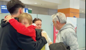 Greeks evacuated from Middle East share harrowing experiences