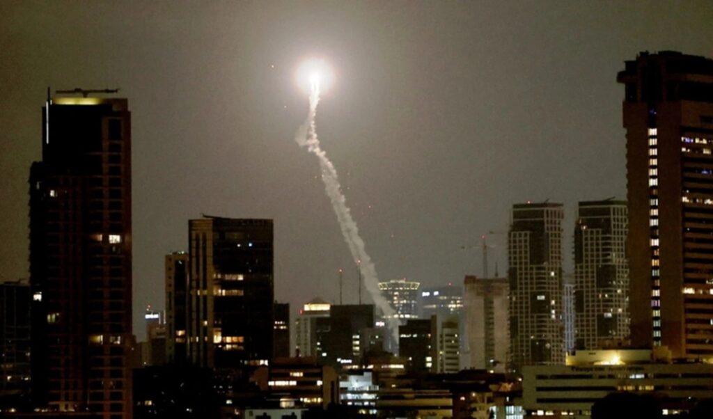 Israel bombs Iran after missile barrage – Gulf states hit by attacks