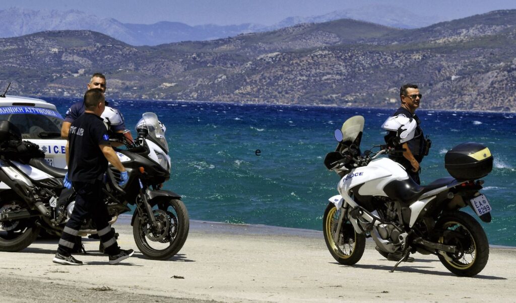 Tragedy in Corintho: Man found dead in harbor waters