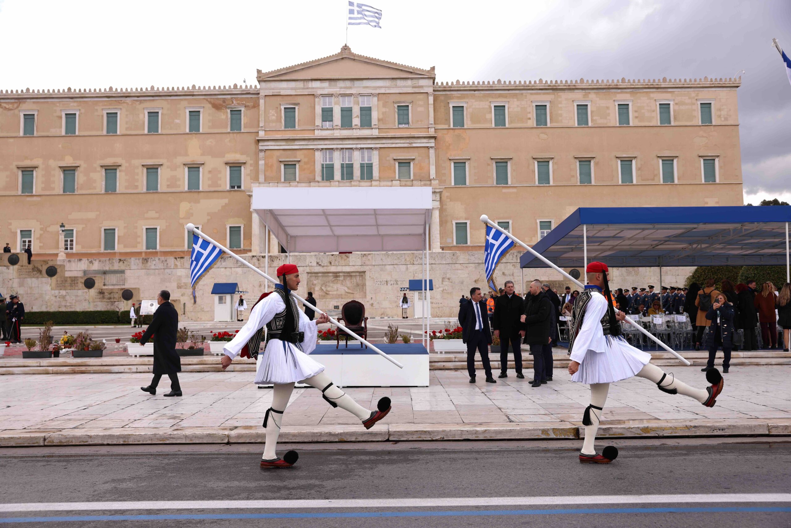 parelasi-proedriki-froura10