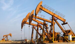 Bloomberg: Trump team considers oil at $200 per barrel scenario