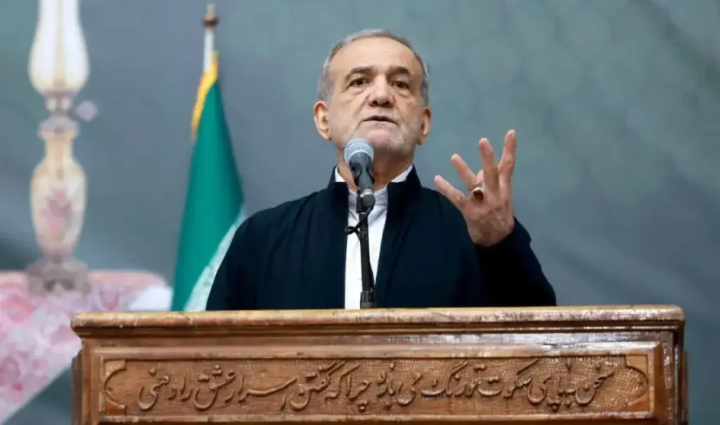 Iran suspends attacks on neighboring countries, president apologizes