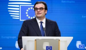 Pierrakakis warns of prolonged energy crisis at Eurogroup meeting