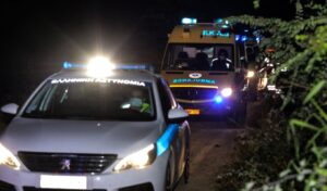 Tragedy in Piraeus: 16-year-old girl falls to her death