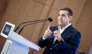 Alexis Tsipras proposes energy shield package against Mitsotakis