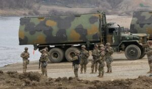 Trump considers sending 10,000 more troops to Middle East