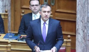 Mitsotakis and Macron forge European shield in Cyprus