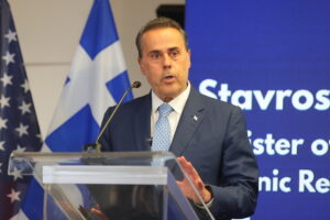 Papastávrou on Mylonakis health crisis: “George is a fighter”