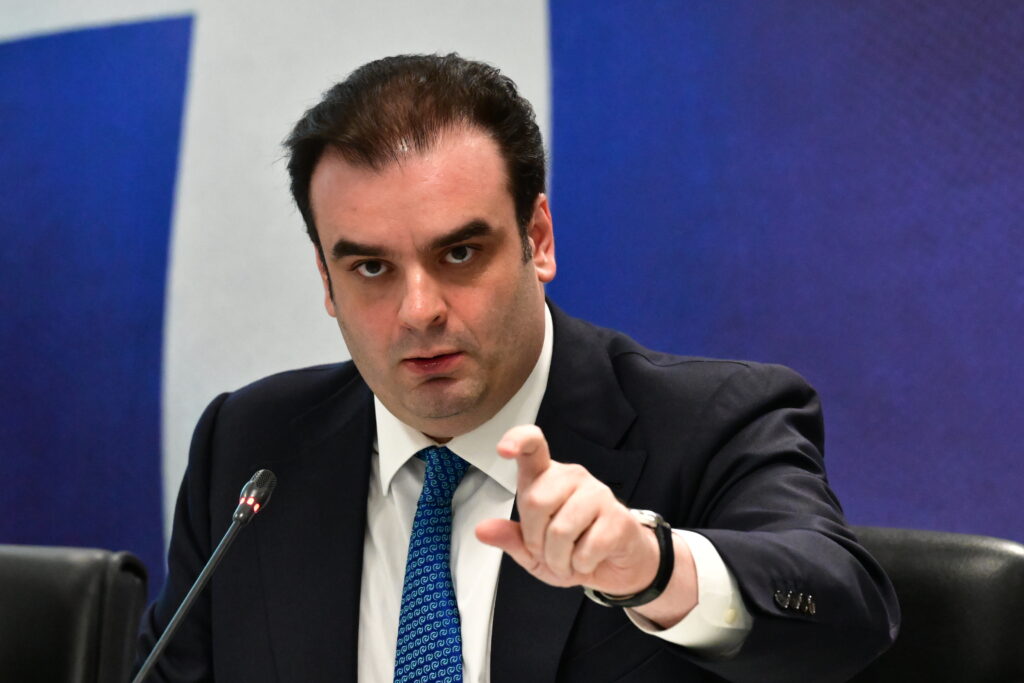 Pierrakakis: “Greece changes from deficits to surpluses, returning €500m to society”