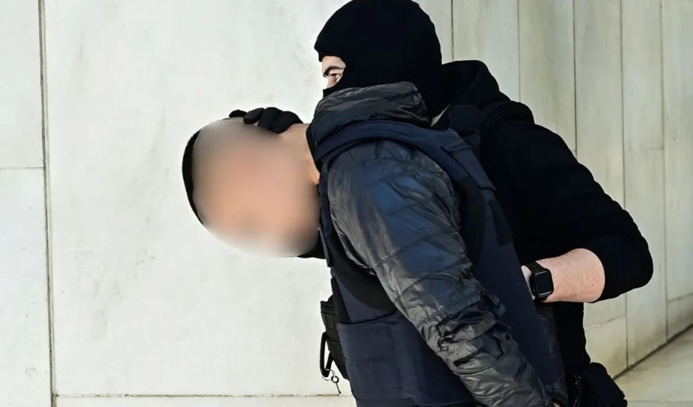 Agios Dimitrios murder: 20-year-old suspect's movements revealed