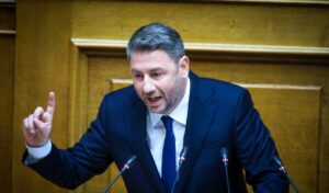 Androulakis against Mitsotakis: You spoke like a regular at a coffee shop, not as prime minister