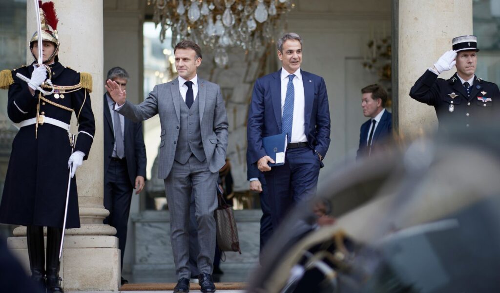 Macron visits Greece: French president strengthens Athens-Paris defense alliance