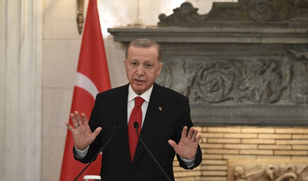 Erdogan: “As Muslims we are going through difficult times”