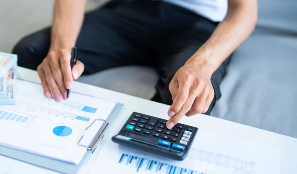 One in three taxpayers filed returns: Over 70% owe no tax