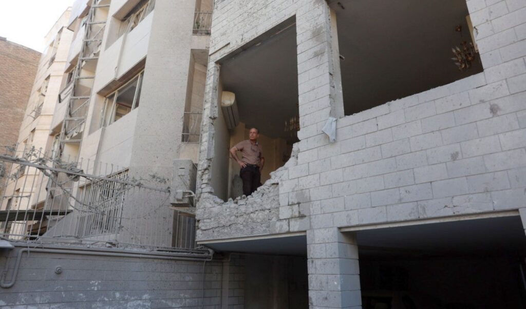 US and Iran make progress in nuclear talks but “serious issues remain open”