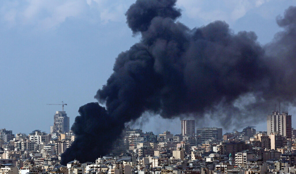 US-Iran ceasefire hangs by thread amid unclear talks and Pakistan’s key role