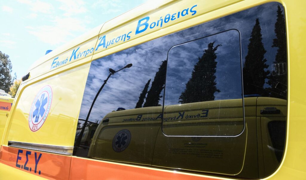 Serious accident in Kallithea: 12-year-old hit by motorcycle