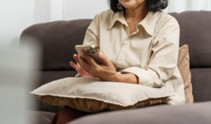 Phone scam ring in Chania: How organized criminals “drained” citizens with fake EFKA calls