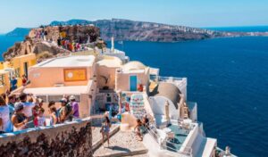 Social Tourism 2026-2027: Extension until April 27 for 300,000 vouchers announced by DYPA