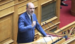 Greek MPs waive immunity as European prosecutor investigates corruption