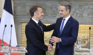 Greece-France alliance: Macron and Mitsotakis send strong message to “potential adversaries”