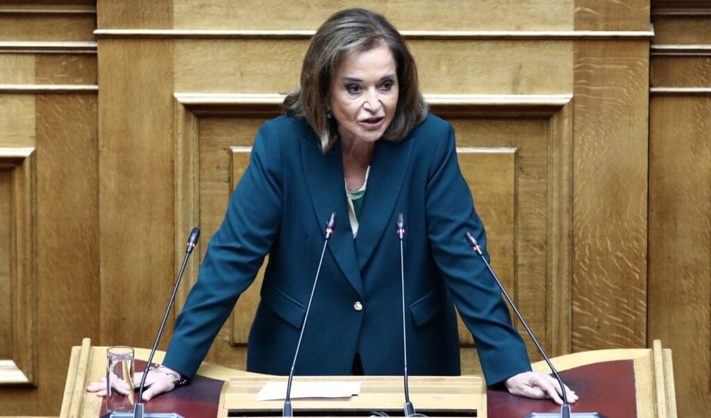 Dora Bakogianni: “This is a time when the role of MP must be discussed”