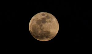 May full moon: When the “Flower Moon” arrives and viewing times in Greece