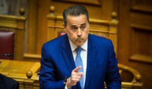 Papastaurou: Balcony solar panels strengthen energy democracy