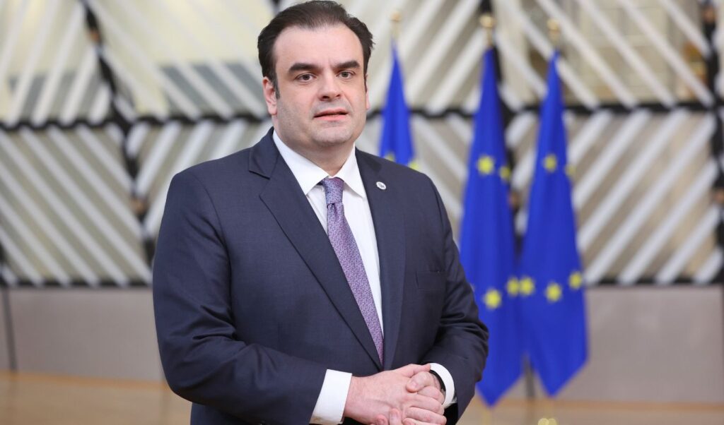 Greece expects higher primary surplus amid energy crisis uncertainty