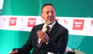 Stournaras: “Political stability is key to economic resilience”
