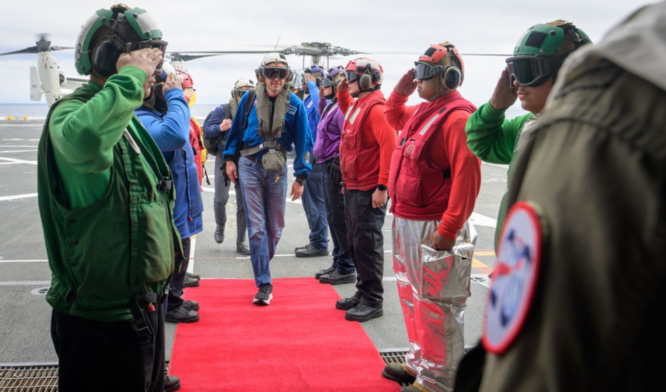 to-artemis-ii-epestrepse-apo-ti-selini-suglonistikes-eikones-kai-video-apo-tin-epsistrofi-sti-gi__8_