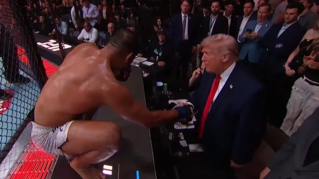 Trump attends UFC fight in Miami during Iran talks failure