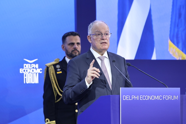 Tasoulas: The risk of Western fragmentation must be avoided