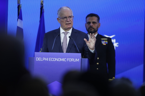 Tasoulas: The risk of Western fragmentation must be avoided