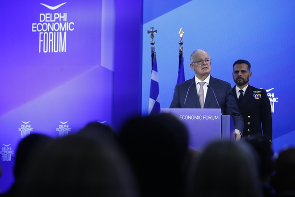 Tasoulas: The risk of Western fragmentation must be avoided