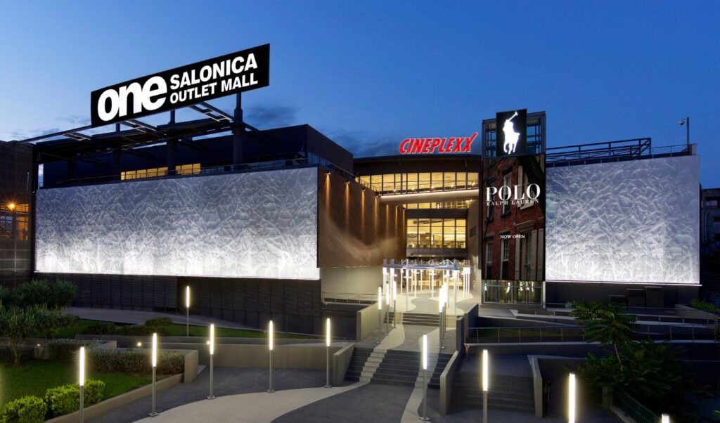 One Salonica celebrates 11 years with fashion show for charity