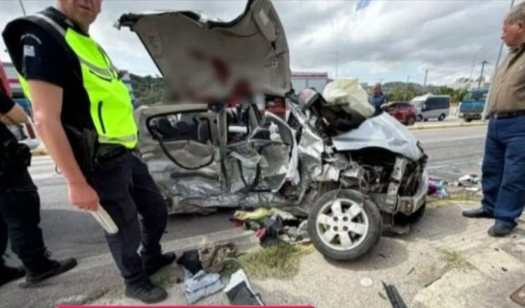 Rhodes car crash: “BMW clearly ran red light” says witness